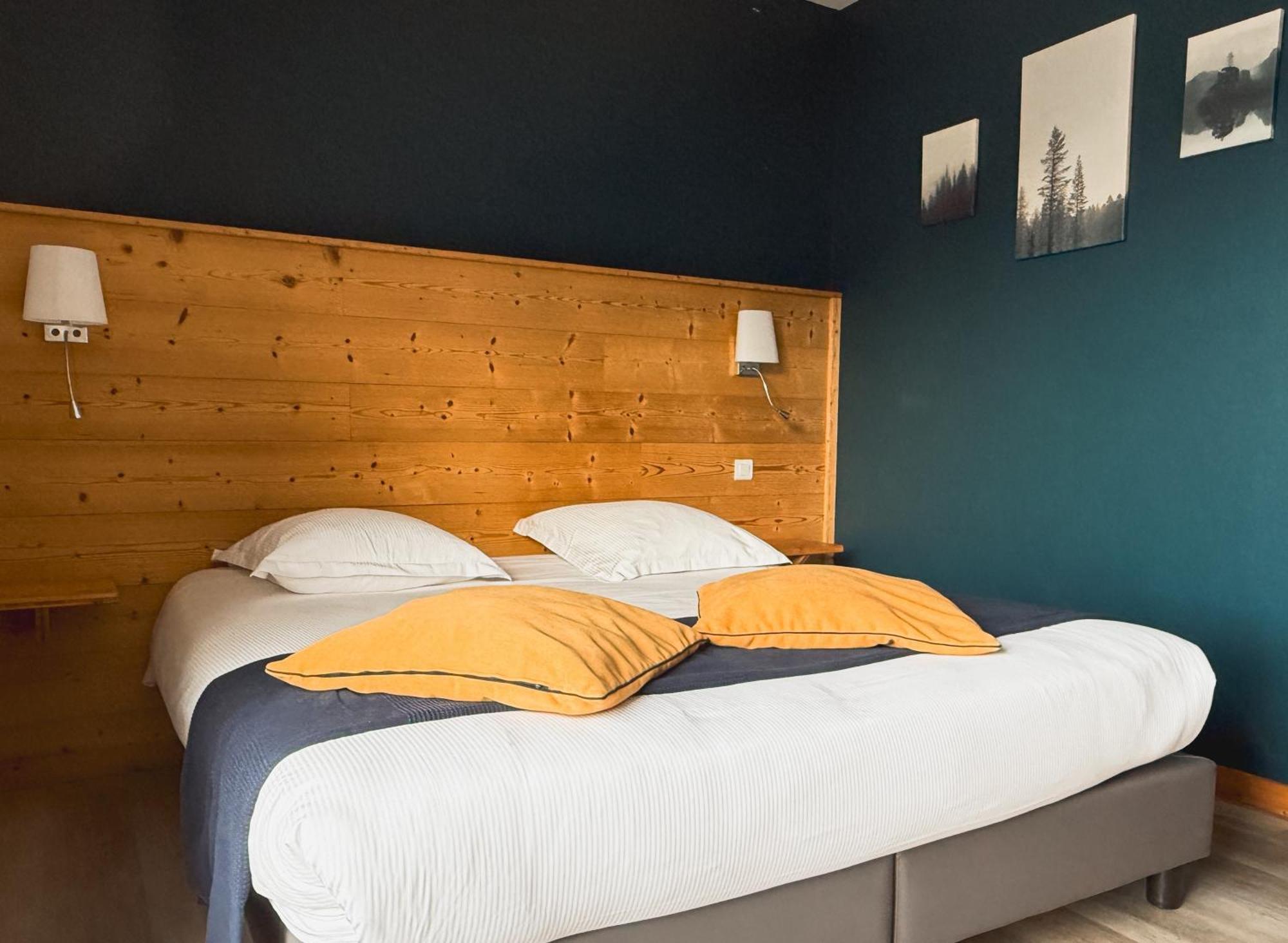 Le Relais Nordique Hotell Giron Exteriör bild